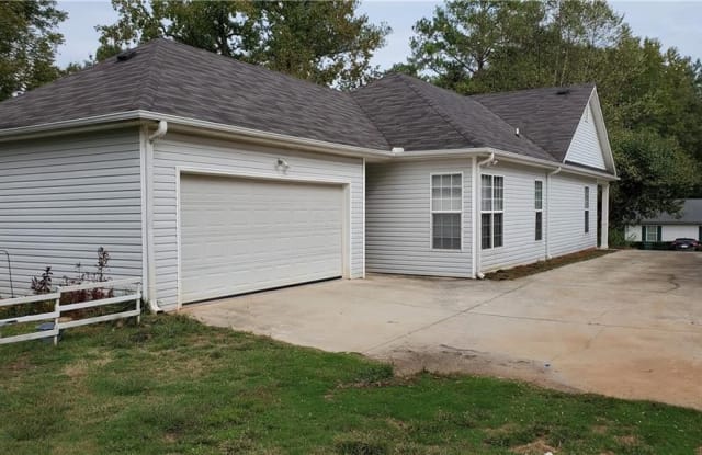 2592 Bates Street - 2592 Bates Street Southeast, Smyrna, GA 30080