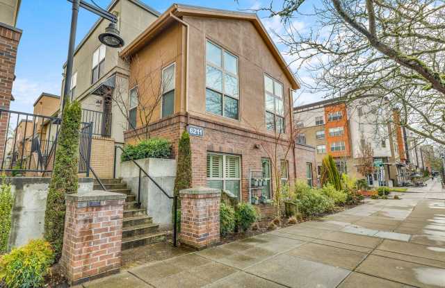 Stylish + Sleek 2 Bedroom Townhome in Orenco Station! photos photos