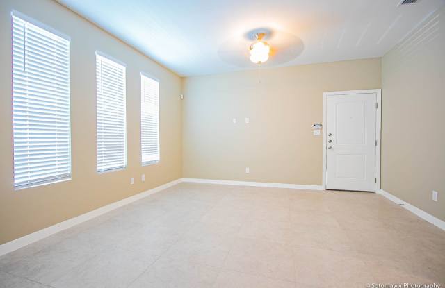 Lot 8 - 3425 Sahara Dr - Montecito - Edinburg Gallery 4