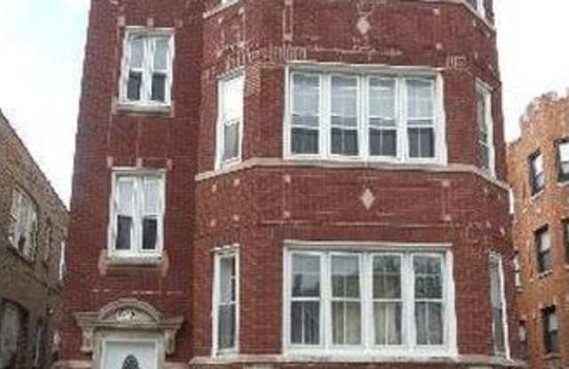 7812 S Laflin Street photos photos
