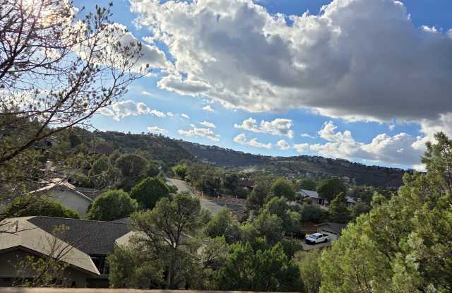 4932 Summit Circle Gallery 3