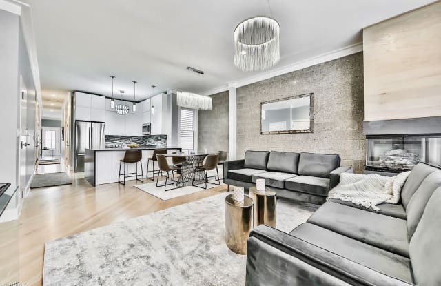 1735 N Clybourn Ave - 1735 North Clybourn Avenue, Chicago, IL 60614