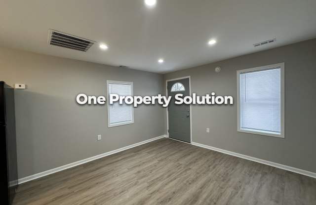 2355 Rhode Island photos photos