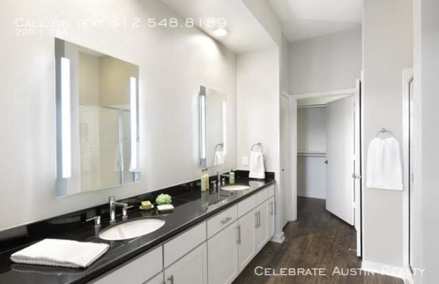 3931 S Congress Gallery 4