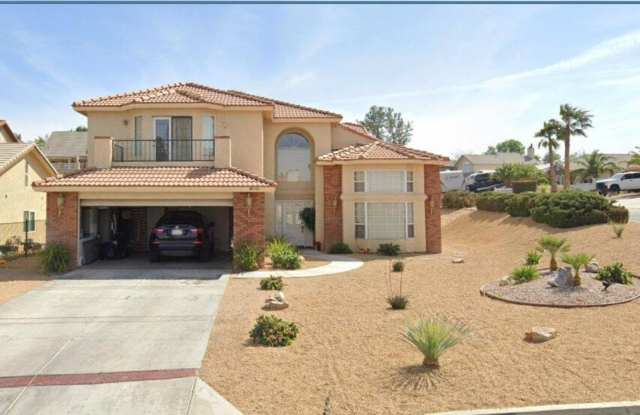 Spacious 4-Bedroom Home with Beautiful Desert Landscaping! photos photos Spacious 4-Bedroom Home with Beautiful Desert Landscaping! photos photos