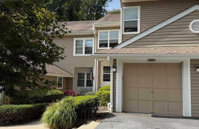 212 NOTTINGHAM Court unit: 212 - 212 Nottingham Court, Chester Heights, PA 19342