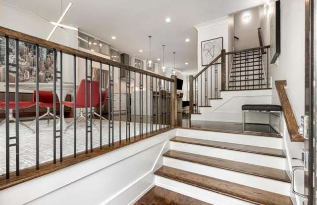 3571 Blair Circle NE Gallery 3