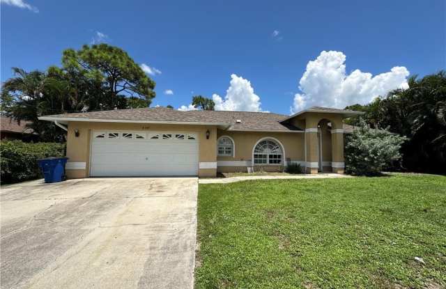 8347 Caloosa Road - 8347 Caloosa Road, San Carlos Park, FL 33967