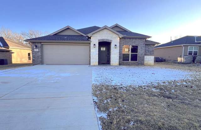 NEW 3 Bedroom In Carl Junction! photos photos