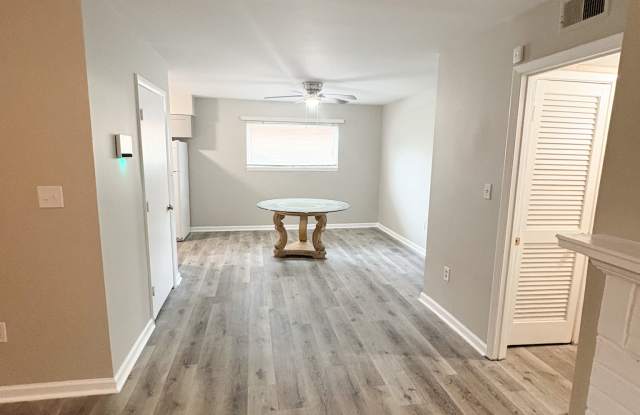 1100 Skyland Drive - 1Unit R1 Gallery 4