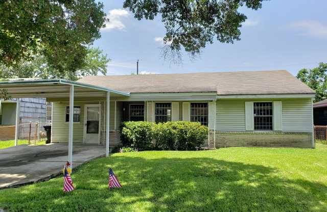 8723 Wiggins St - 8723 Wiggins Street, Houston, TX 77029