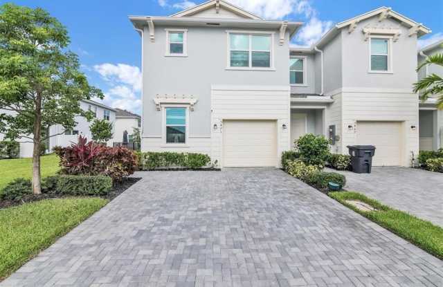 5471 Flannigan Way photos photos
