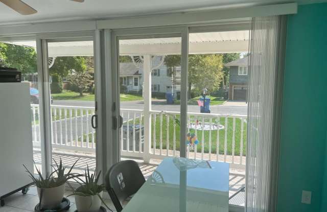 360 Outlook Avenue - 360 Outlook Avenue, Colonia, NJ 07067