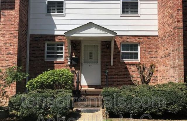 1409 Kensington Road B-2 photos photos