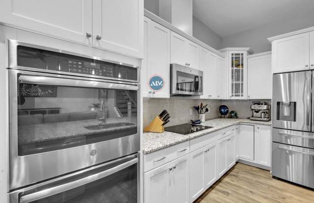 Beautiful custom home in Hampton Lake! photos photos