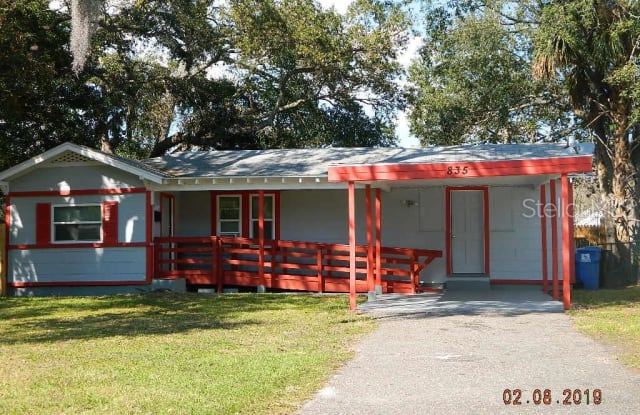 835 35TH AVENUE S - 835 35th Avenue South, St. Petersburg, FL 33705