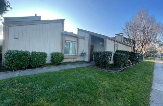SPACIOUS 2BD/2BA CONDO IN ALAMDEA (BAYFARM ISLAND)!!! Available 02/01/2026 - 3173 Phoenix Lane, Alameda, CA 94502