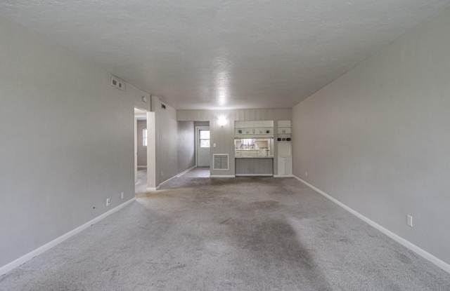 677 ROYAL PALM Boulevard Gallery 4