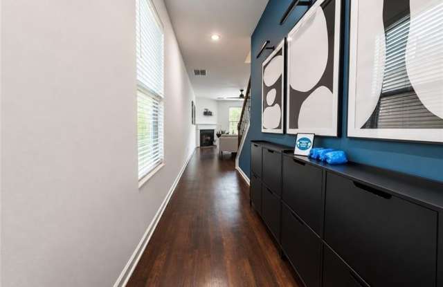5114 Rapahoe Trail Gallery 3
