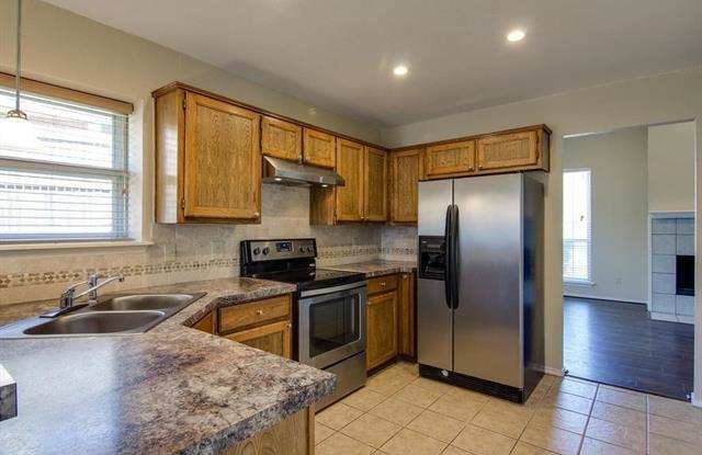 1804 Green Oak Drive Gallery 4