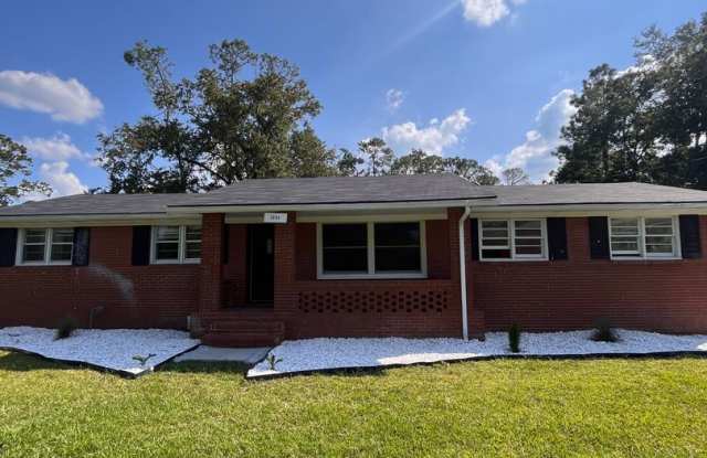 Home off S. Patterson/Hwy 41 & Perimeter Rd Gallery 1