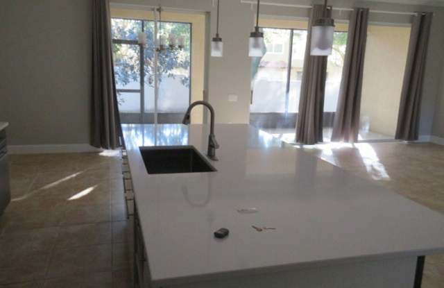8562 Via Bella Notte Dr Gallery 3