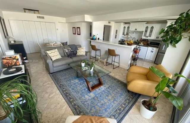 7601 Byron Ave photos photos