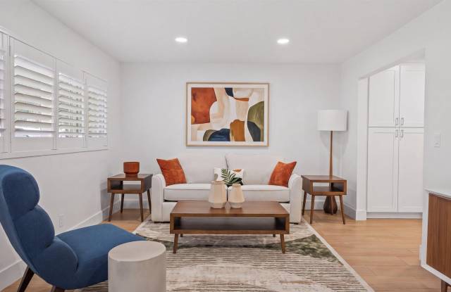 251 Gregory Place Gallery 4