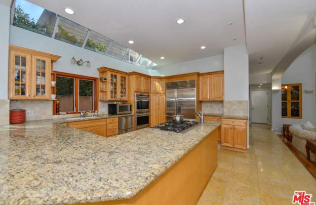 654 SWARTHMORE Avenue - 654 Swarthmore Ave, Los Angeles, CA 90272