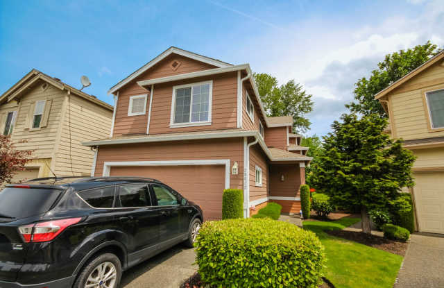 Lovely 3 Bedroom Auburn Condo photos photos