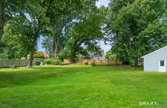 298 Roseville Terrace Gallery 4