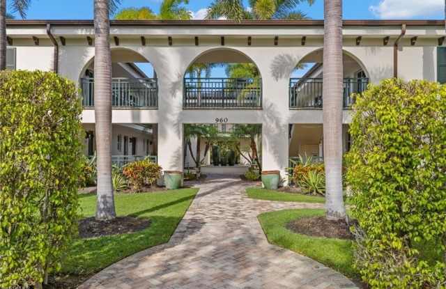 960 7th St S unit: 101 photos photos