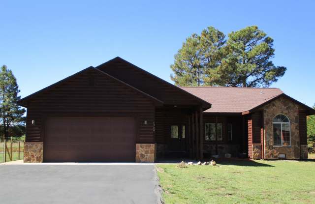 Unfurnished 3 Bed, 2 Bath Home for Rent in Lake Forest photos photos