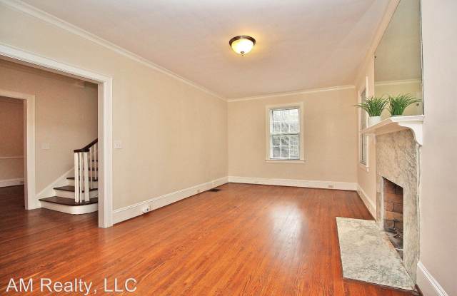 2714 Selwyn Avenue Gallery 3