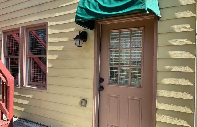 Private Basement Studio Apartment in Kirkwood. photos photos