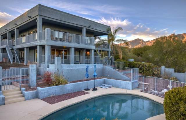 4 Bedrooms, 3 Bathrooms photos photos