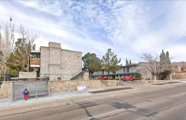 6700 Escondido Drive Gallery 3