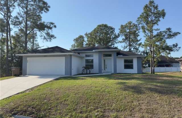 3707 38th St SW lot: 7 photos photos 3707 38th St SW lot: 7 photos photos