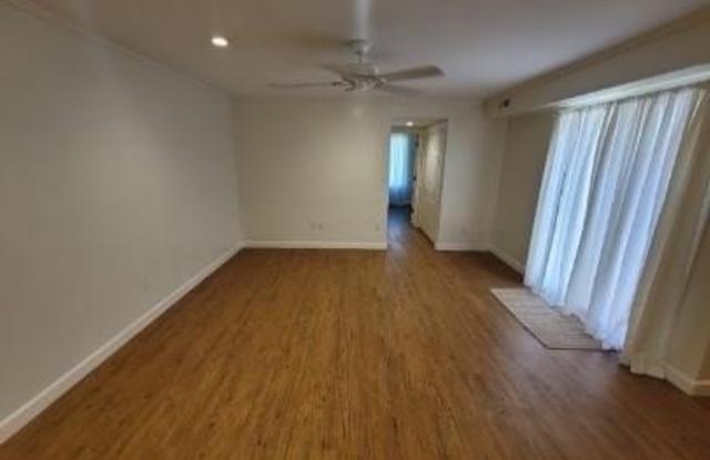 402 Duck Hunter Court Gallery 4