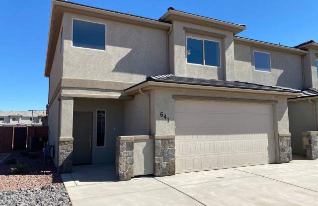 Newer- Red Mountain Vista Town Home photos photos