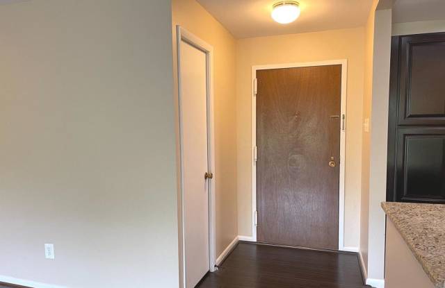 Beautiful 2BR 2BA top floor condo located across from Montgomery Mall Gallery 3