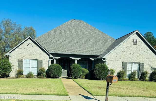 116 Hallmark Place - 116 Hallmark Place, Madison County, MS 39110
