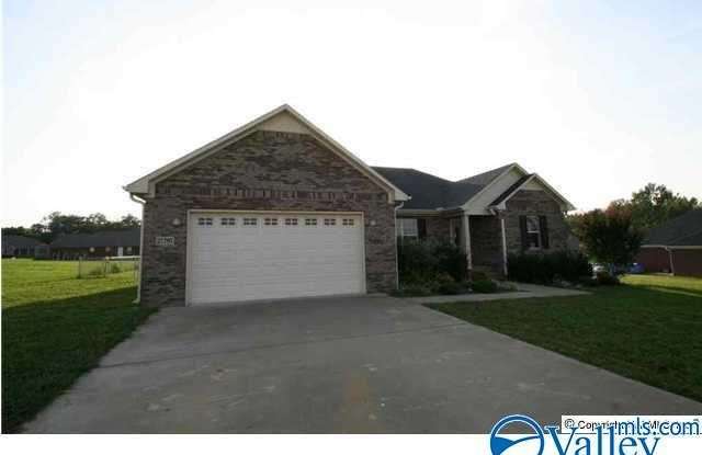 27797 Gretta Circle - 27797 Gretta Circle, Limestone County, AL 35739