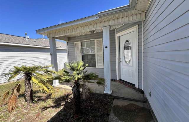 7610 Chablis Cir - 7610 Chablis Circle, Navarre, FL 32566