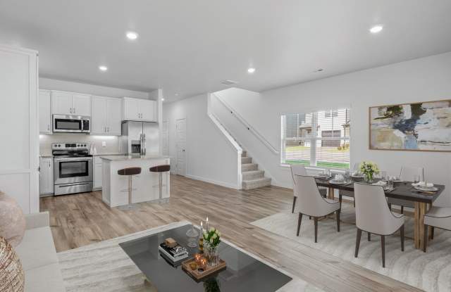 577 West Pickens Road photos photos