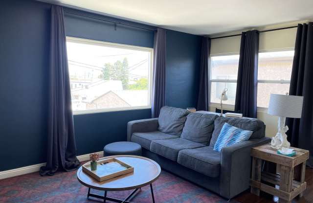 3133-3135 Ingleow St. - 3133 photos photos