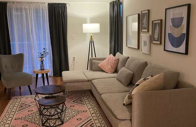 1043 Gardenview Loop - 1043 Gardenview Loop, Marumsco, VA 22191