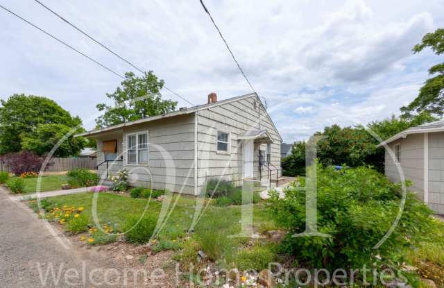 Cozy Single-Family Home in East Walla Walla photos photos