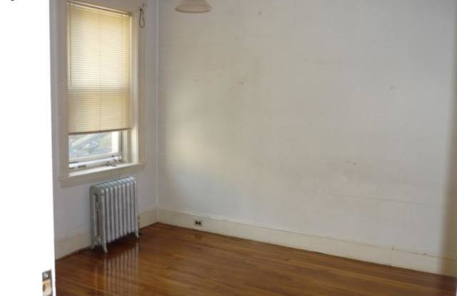 233 Freeman St. Gallery 4