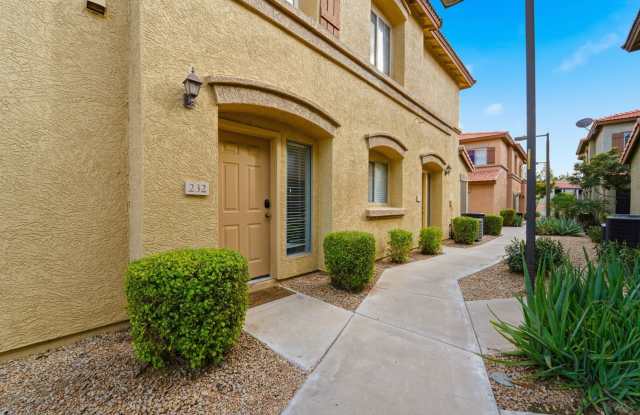 Bright 3-Bed Townhouse in Quiet Gated Community Near ASU - 805 South Sycamore, Mesa, AZ 85202